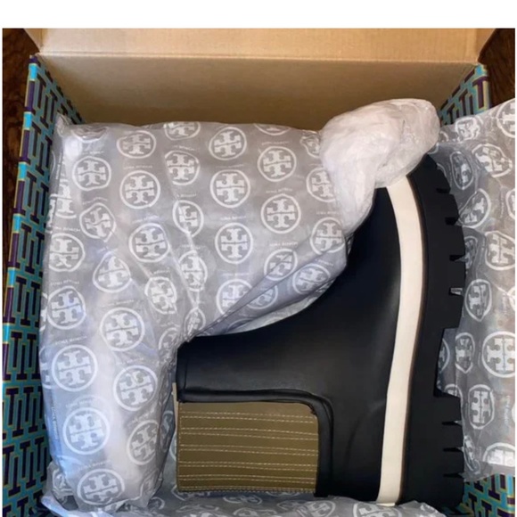 NWT Tory Burch Women's Rain Boots - Picture 4 of 7